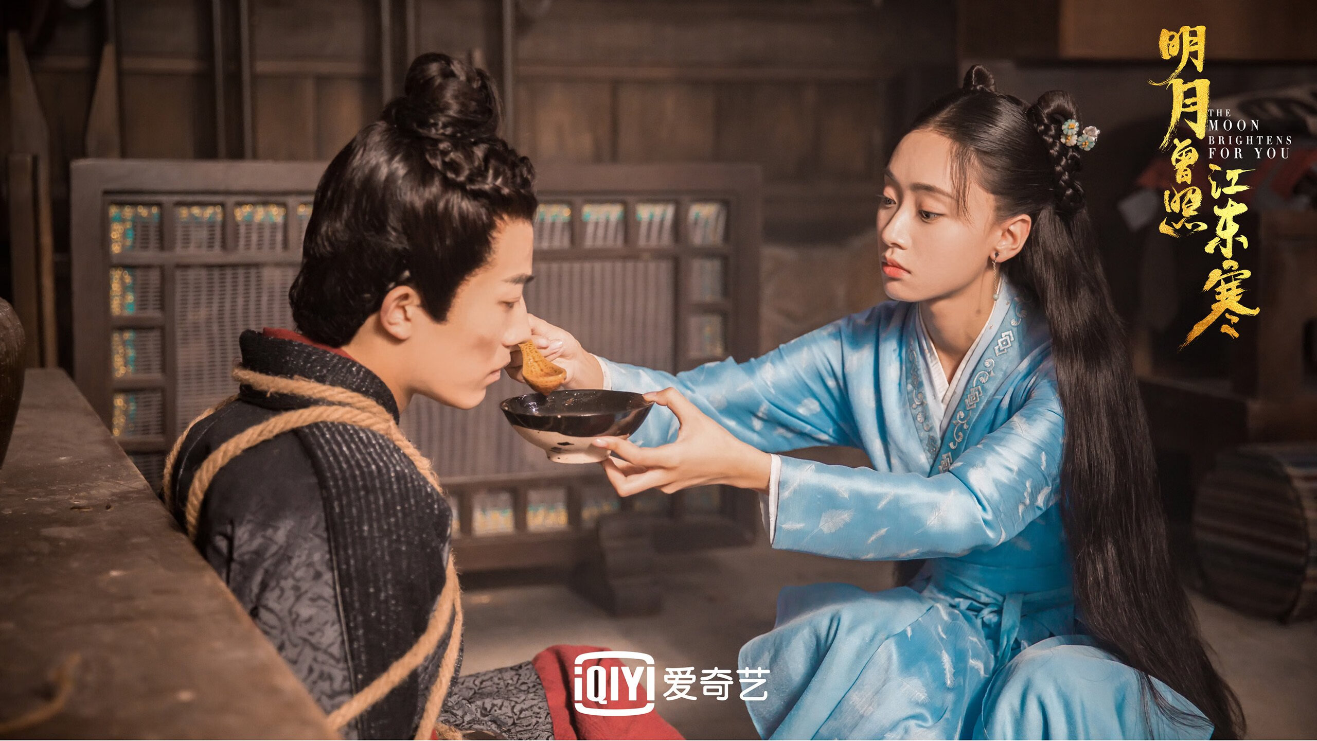 “短柄墙球,攻守之间的智慧博弈!高新区全民健身馆带你领略不一样的运动魅力”